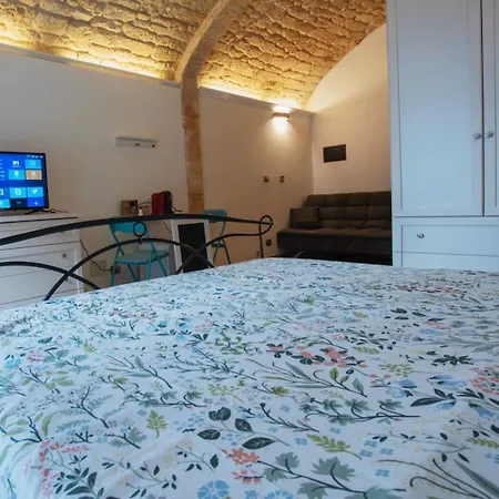 Domatio Melissa Pensionat Sassari